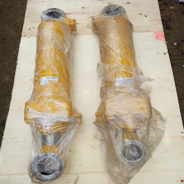 Loader Tilt Cylinder